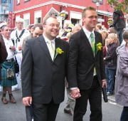 gay-couple-men