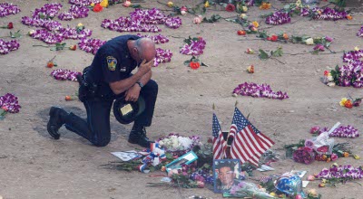 Prayer at circle of honor at ground zero