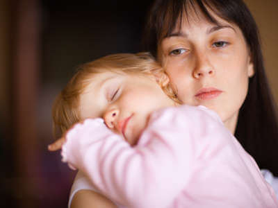 woman-sleepy-toddler