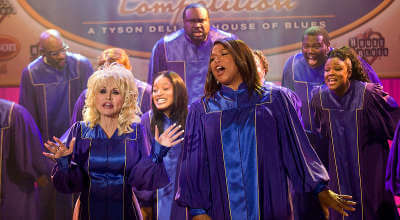 joyful-noise-parton-latifah