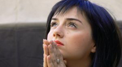 Girl praying