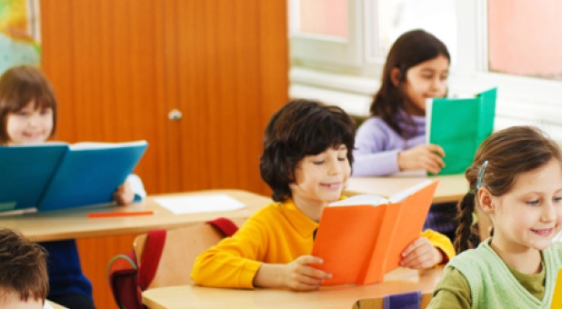 students reading