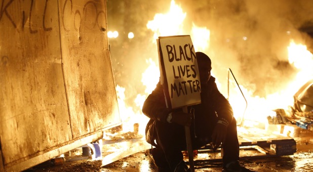 fires in Ferguson, MO