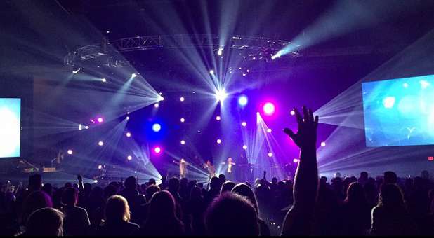 How can you tell if your worship leaders are spiritually bankrupt?