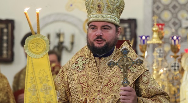 Ukrainian Orthodox church metropolitan Oleksandr conducts a Sunday service at the Preobrazhensky Cathedral in Kiev, Ukraine.