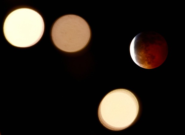 Reuters Blood Moon Seattle