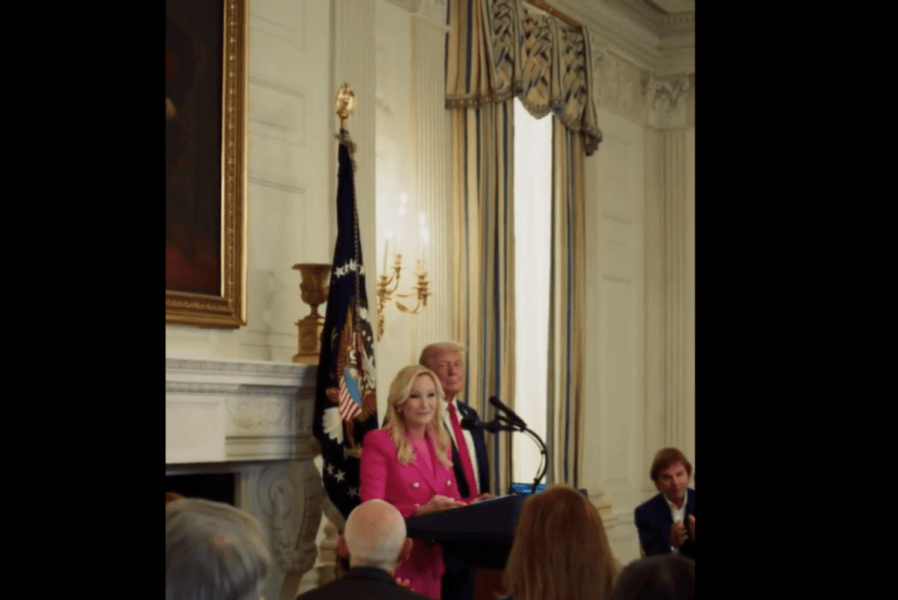 Faith Leaders Declare that Prayer Is 'Welcome Back' in the White House ...